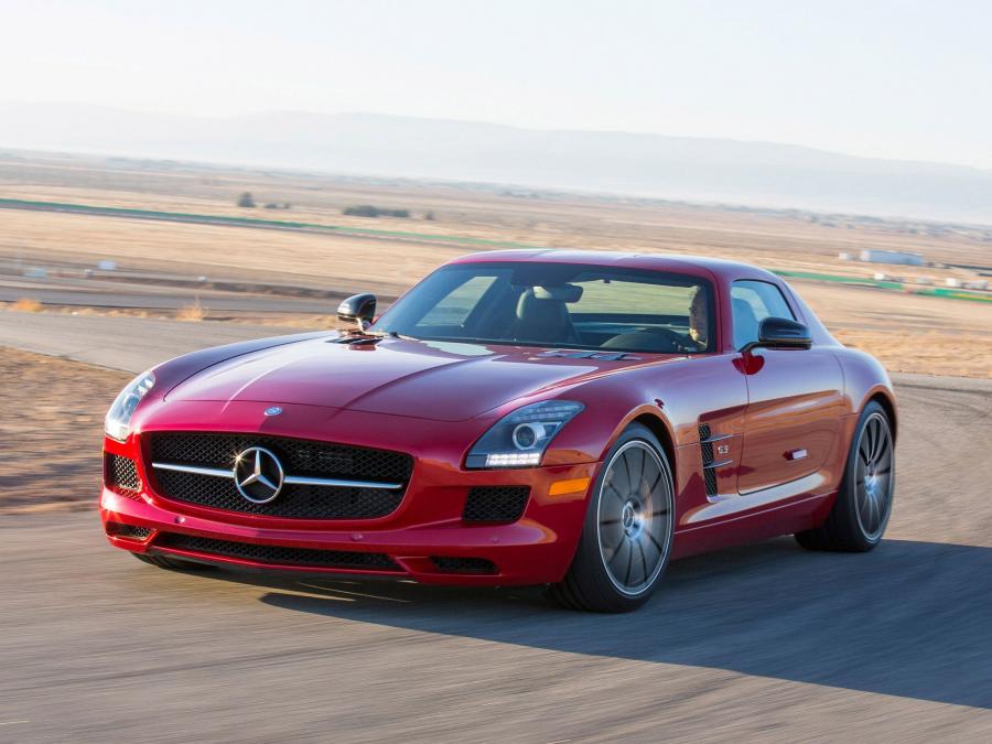  Mercedes-Benz SLS AMG GT 2012 года  (US) (фото 21 из 27)